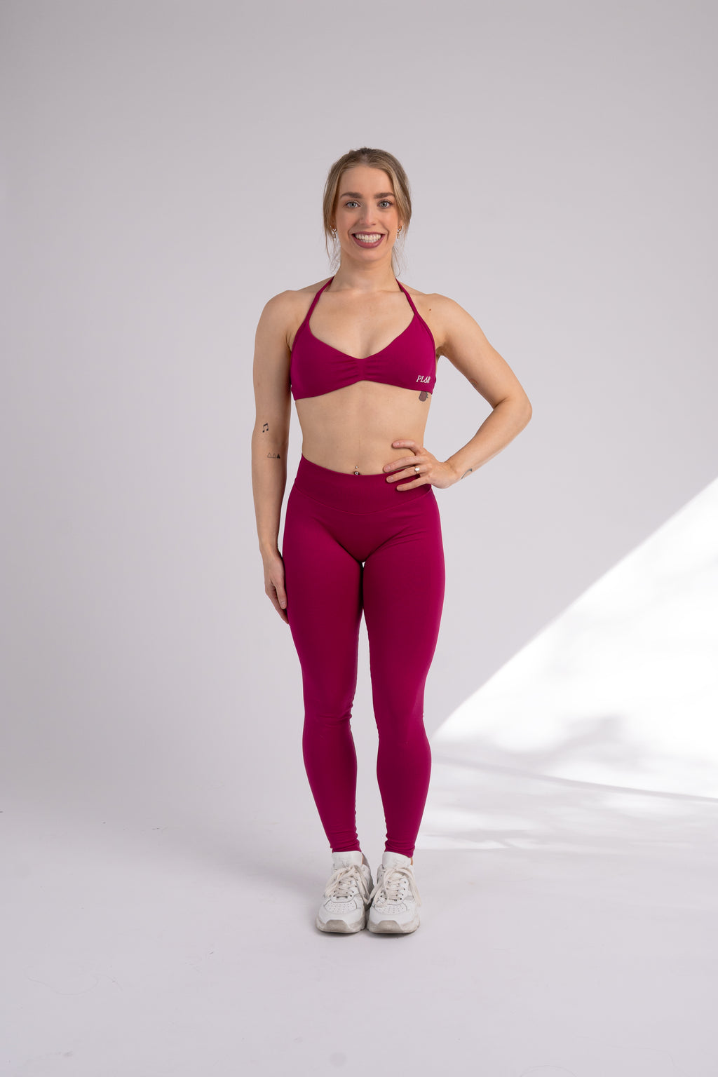 Becoming Her Mid Rise Legging - Sangria