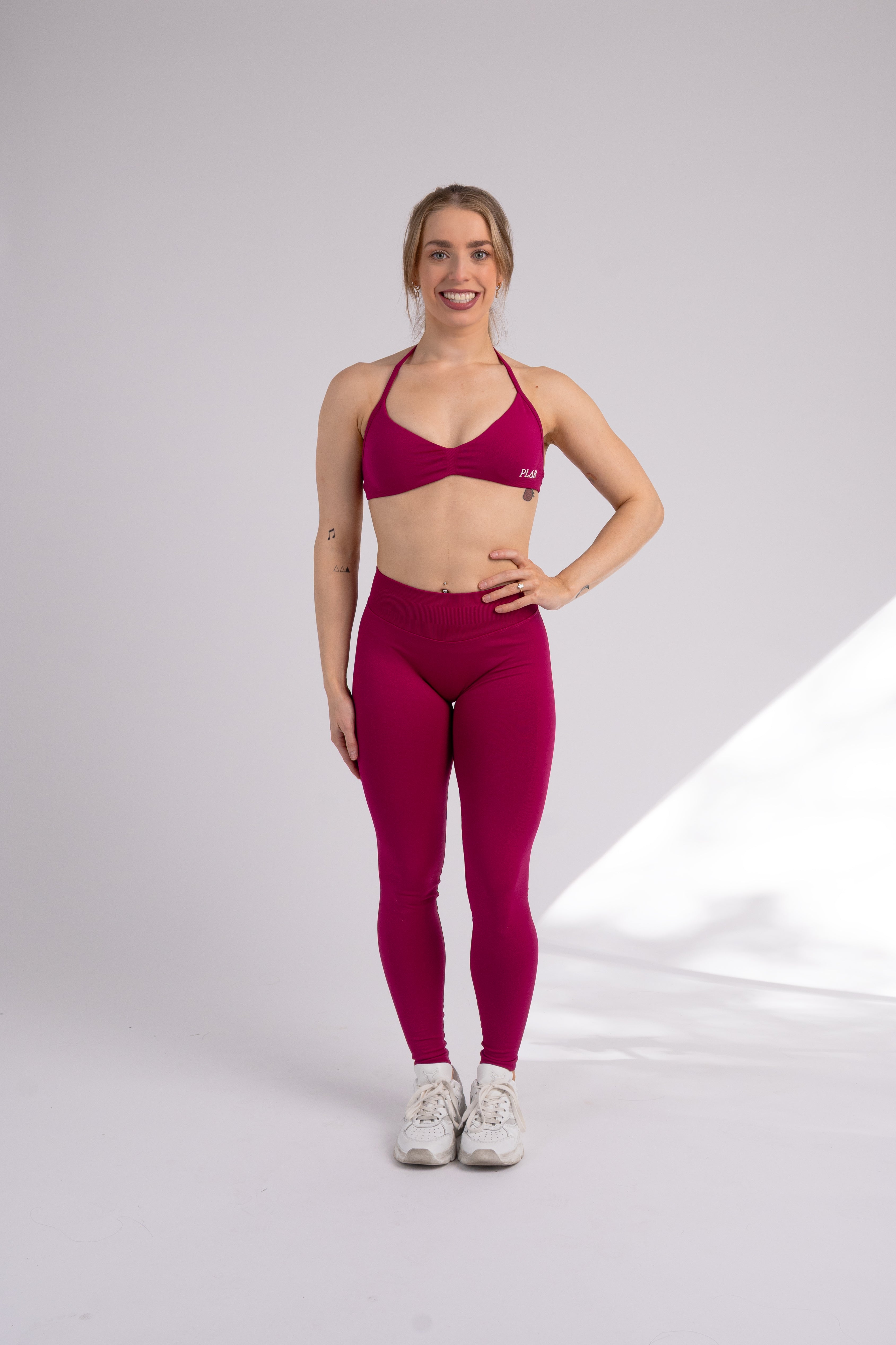 Becoming Her Mid Rise Legging - Sangria